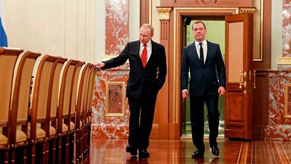 Dmitry Medvedev Might be Next Russian President, say Experts