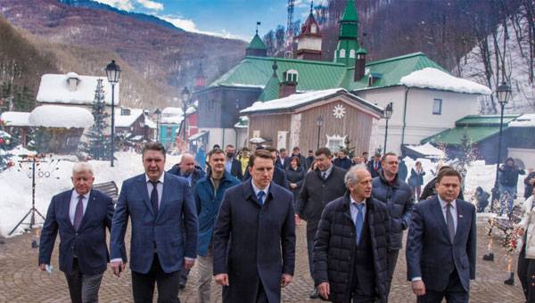 History of the Olympic Winter Games in Artifacts: From Collection of Vladimir Potanin Exhibition is Opened in Sochi History of the Olympic Winter Games in Artifacts: From Collection of Vladimir Potanin Exhibition is Opened in Sochi