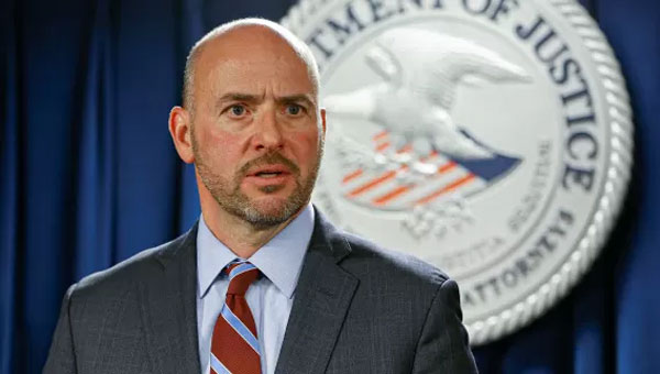 Media Rings Alarm that “Coronavirus Creator” is Arrested in US
