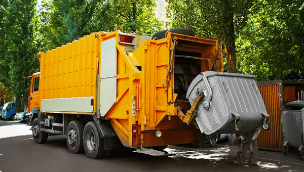 Moscow Knows Where to Dump Garbage 