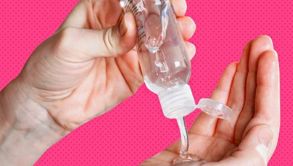 Rospotrebnadzor Tells How to Choose A Proper Hand Sanitizer