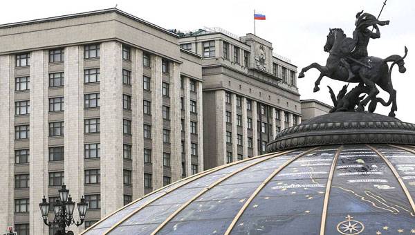 Russian Elites to Flee, Says Popular Economist