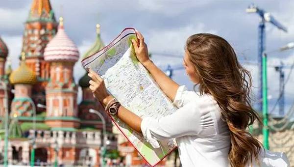 Who to Develop Tourism in Russia? Who to Develop Tourism in Russia?