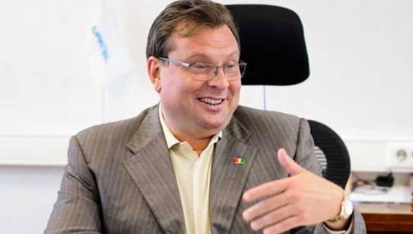 Why St. Petersburg Businessman is Interested in Ozon?