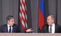Blinken and Lavrov Meet Amid Tensions on Ukraine's Border