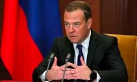Medvedev Calles Past Year Difficult and Dramatic 