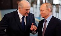 Putin and Lukashenko Keep Intrigue Over Ukraine