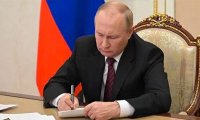 Putin Signs ‘Most Complicated’ Budget in Recent Years