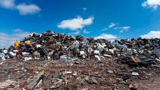 Crimea Overfilled with Garbage